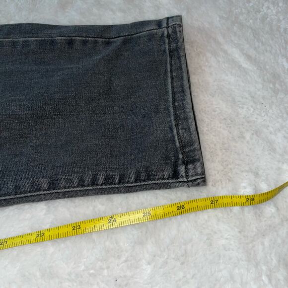 Levi’s Boyfriend Jeans Size 32 in gray/black - Picture 8 of 8